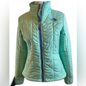 The North Face Mint Green with Purple detail Puffer Jacket Size women’s x Small